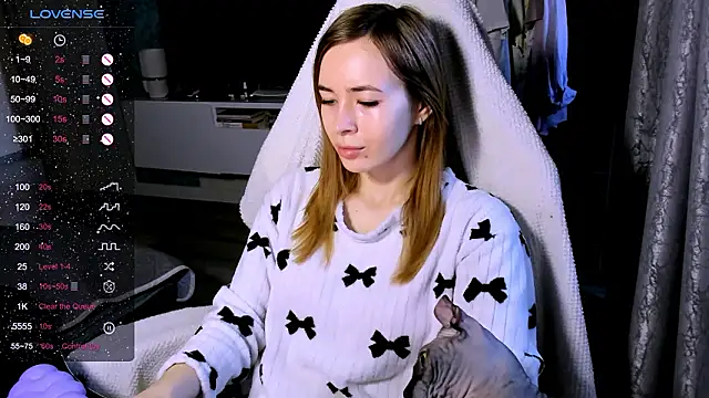 Snapshot of ZoyaMill chatting on March 2, 2026, 7:26 am ZoyaMill online show from March 2, 2026, 7:26 am