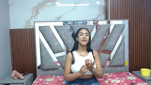 sanabeltits202cl online show from September 18, 2025, 3:31 am