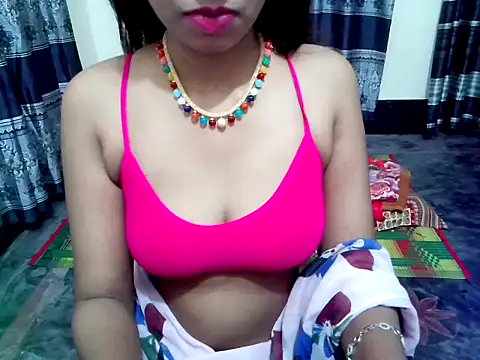 blackpori online show from October 20, 2025, 4:14 am