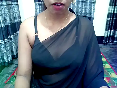 blackpori online show from October 6, 2025, 3:51 am