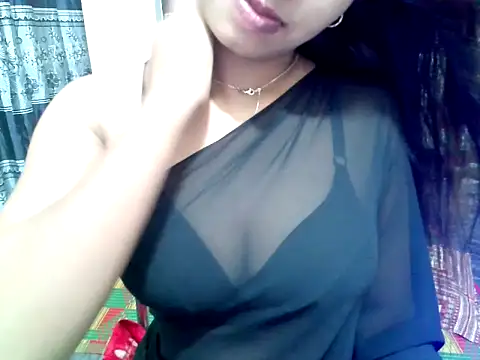 blackpori online show from September 29, 2025, 10:54 am