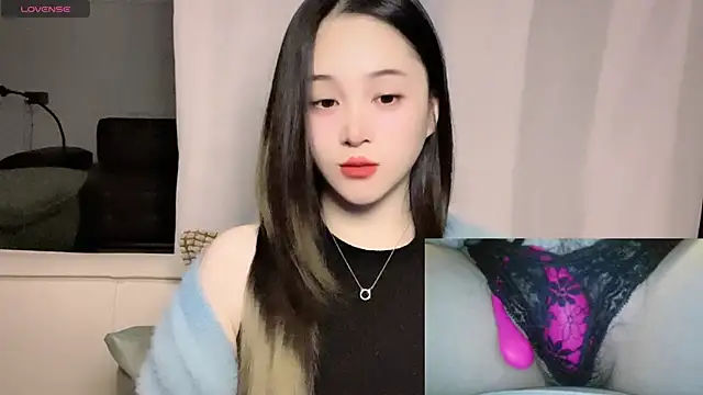 Snapshot of woaiqinqin chatting on March 13, 2026, 4:01 pm woaiqinqin online show from March 13, 2026, 4:01 pm