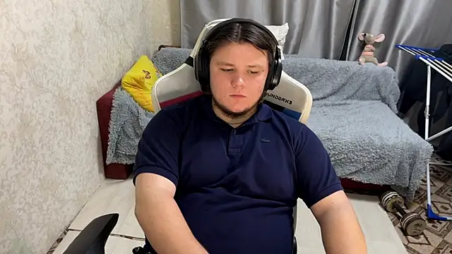 desiredude9 online show from September 30, 2025, 6:25 pm