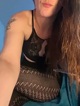 Snapshot of kittykatbean chatting on December 2, 2025, 1:24 pm kittykatbean online show from December 2, 2025, 1:24 pm