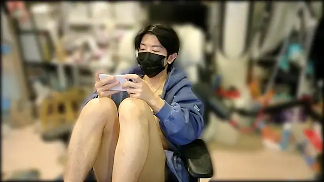 Snapshot of honeybottle chatting on February 20, 2026, 3:25 pm honeybottle online show from February 20, 2026, 3:25 pm