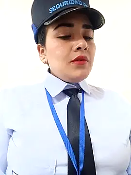 Snapshot of MAYE__13 chatting on October 23, 2025, 1:10 pm MAYE 13 online show from October 23, 2025, 1:10 pm