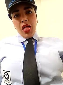 Snapshot of MAYE__13 chatting on October 22, 2025, 12:59 pm MAYE 13 online show from October 22, 2025, 12:59 pm