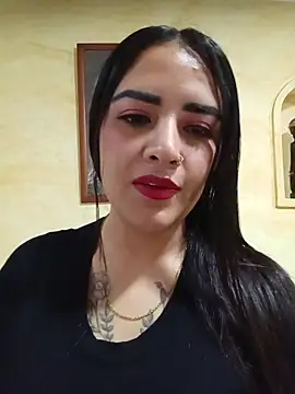 Snapshot of MAYE__13 chatting on September 27, 2025, 12:55 pm MAYE 13 online show from September 27, 2025, 12:55 pm