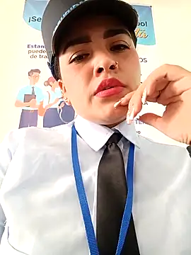 Snapshot of MAYE__13 chatting on November 22, 2025, 12:48 pm MAYE 13 online show from November 22, 2025, 12:48 pm