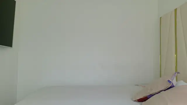 Snapshot of Sarahlove_90 chatting on October 22, 2025, 3:33 pm Sarahlove 90 online show from October 22, 2025, 3:33 pm