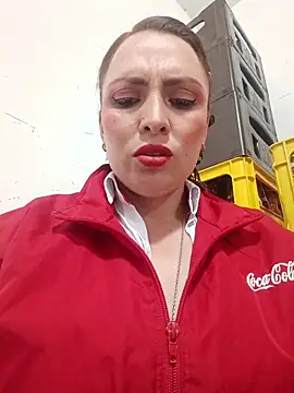 Snapshot of VERONICA__03 chatting on October 14, 2025, 1:12 pm VERONICA 03 online show from October 14, 2025, 1:12 pm