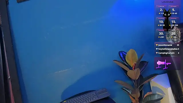 Snapshot of melody-rouss chatting on October 26, 2025, 10:48 am melody-rouss online show from October 26, 2025, 10:48 am