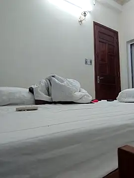 Snapshot of Oxy1998 chatting on October 1, 2025, 9:03 am Oxy1998 online show from October 1, 2025, 9:03 am