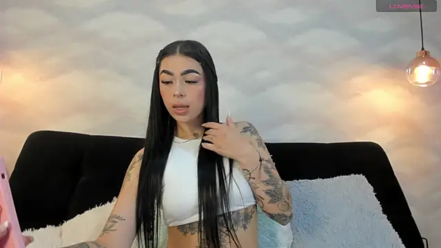 Snapshot of skailyn_angels chatting on September 27, 2025, 5:24 am skailyn angels online show from September 27, 2025, 5:24 am