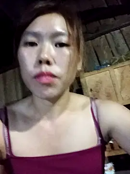 Ngocmi909 online show from October 22, 2025, 11:42 am