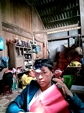 Sa2mh20 online show from October 25, 2025, 7:18 am