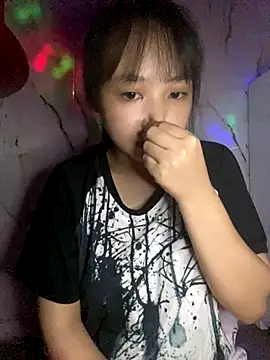 candy   123 online show from October 18, 2025, 3:58 pm
