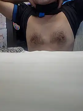 Snapshot of anggllaaa chatting on October 15, 2025, 5:50 am anggllaaa online show from October 15, 2025, 5:50 am