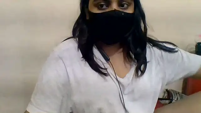 Snapshot of Vaani_Singha chatting on May 30, 2026, 3:13 am Vaani Singha online show from May 30, 2026, 3:13 am