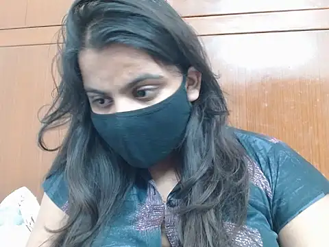 Snapshot of Vaani_Singha chatting on September 12, 2025, 12:22 am Vaani Singha online show from September 12, 2025, 12:22 am