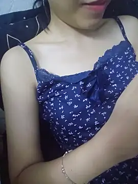  Thaotam  online show from May 23, 2026, 2:49 pm