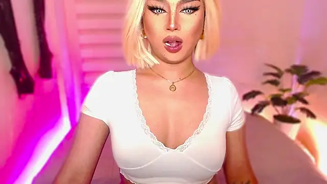 MissRumi Hunter online show from April 3, 2026, 7:09 pm