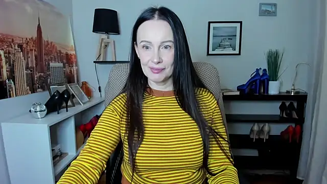 Snapshot of Velvet_Jasmine chatting on March 3, 2026, 6:31 am Velvet Jasmine online show from March 3, 2026, 6:31 am