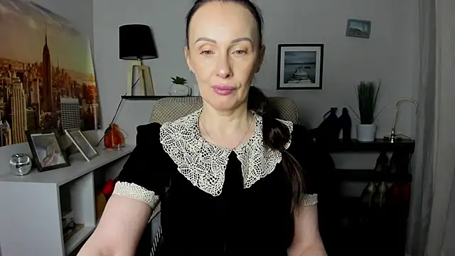 Snapshot of Velvet_Jasmine chatting on February 12, 2026, 6:24 am Velvet Jasmine online show from February 12, 2026, 6:24 am