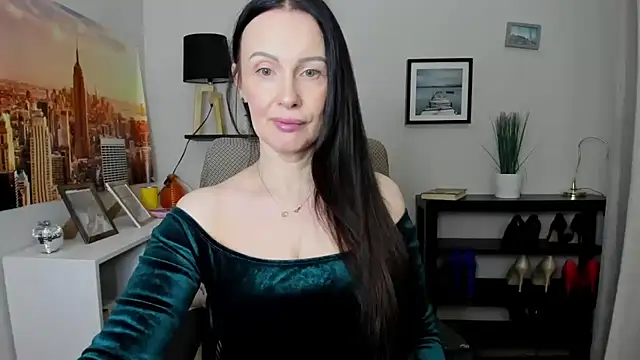 Snapshot of Velvet_Jasmine chatting on February 4, 2026, 6:41 am Velvet Jasmine online show from February 4, 2026, 6:41 am