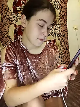 Snapshot of ToryTayler chatting on October 22, 2025, 10:15 am ToryTayler online show from October 22, 2025, 10:15 am