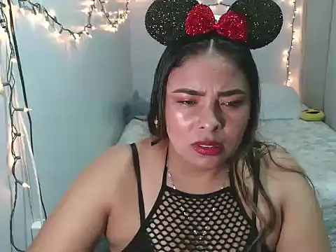 Snapshot of crystal_1991 chatting on October 5, 2025, 3:52 am crystal 1991 online show from October 5, 2025, 3:52 am