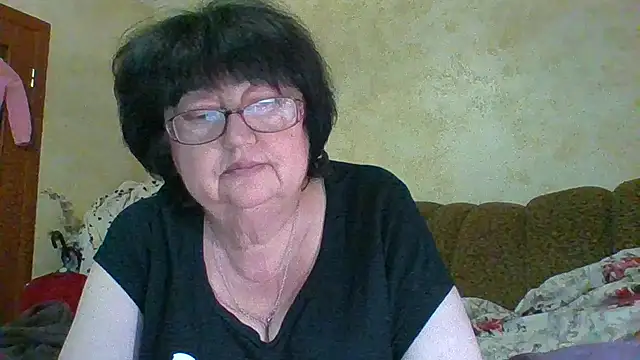 Snapshot of MilaSky5303 chatting on November 19, 2025, 7:58 pm MilaSky5303 online show from November 19, 2025, 7:58 pm