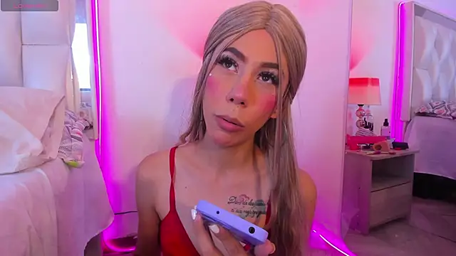 Darlyn tenderhot   online show from March 27, 2026, 9:38 pm