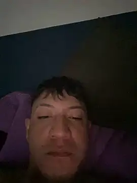 Snapshot of Marvinjoselopez chatting on November 17, 2025, 5:55 am Marvinjoselopez online show from November 17, 2025, 5:55 am