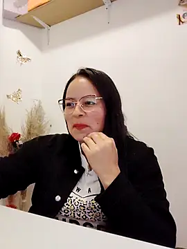 Daliz Leon online show from September 23, 2025, 1:56 am