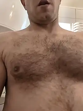 MC353535 online show from April 9, 2026, 7:36 am