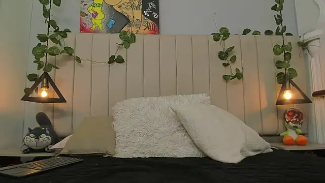 Snapshot of CandyGomez chatting on February 3, 2026, 7:24 am CandyGomez online show from February 3, 2026, 7:24 am