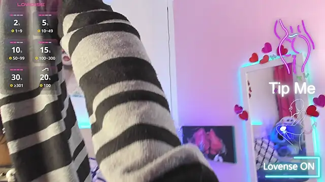 Snapshot of Thedoll_ethan7 chatting on October 25, 2025, 5:35 pm Thedoll ethan7 online show from October 25, 2025, 5:35 pm