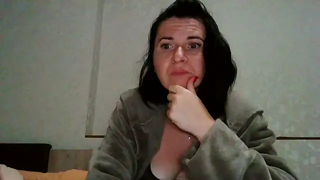 Snapshot of owl_psy chatting on May 27, 2026, 7:21 pm owl psy online show from May 27, 2026, 7:21 pm