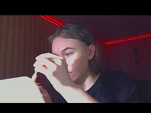 bellameow88 online show from December 18, 2025, 11:36 am