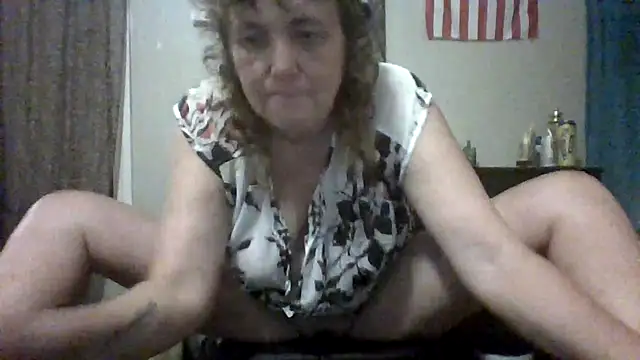 Bored Grandma online show from February 15, 2026, 7:51 am