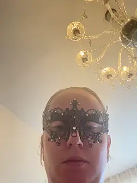 Snapshot of Eflctt chatting on September 20, 2025, 12:54 pm Eflctt online show from September 20, 2025, 12:54 pm