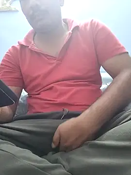 Snapshot of Virat_FatDick chatting on December 17, 2025, 5:34 am Virat FatDick online show from December 17, 2025, 5:34 am