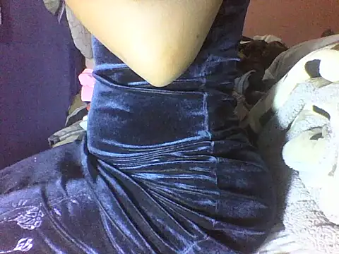 Moongodessy online show from September 19, 2025, 4:22 pm