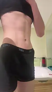 Snapshot of Dickii21 chatting on November 12, 2025, 6:28 am Dickii21 online show from November 12, 2025, 6:28 am