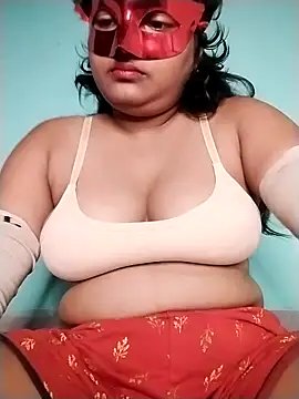 Snapshot of mimi87hoty chatting on October 30, 2025, 6:27 pm mimi87hoty online show from October 30, 2025, 6:27 pm