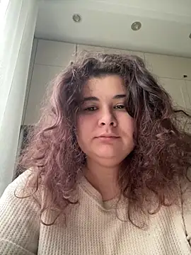 AliceCurlyX online show from January 8, 2026, 9:04 am