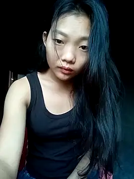 Snapshot of Ananine chatting on May 19, 2026, 11:23 pm Ananine online show from May 19, 2026, 11:23 pm