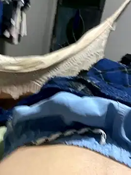 Snapshot of Novindapikgrossa chatting on January 16, 2026, 1:53 am Novindapikgrossa online show from January 16, 2026, 1:53 am