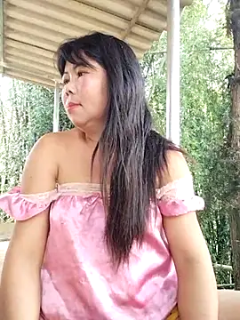 lusy-00 online show from May 26, 2026, 6:55 am
